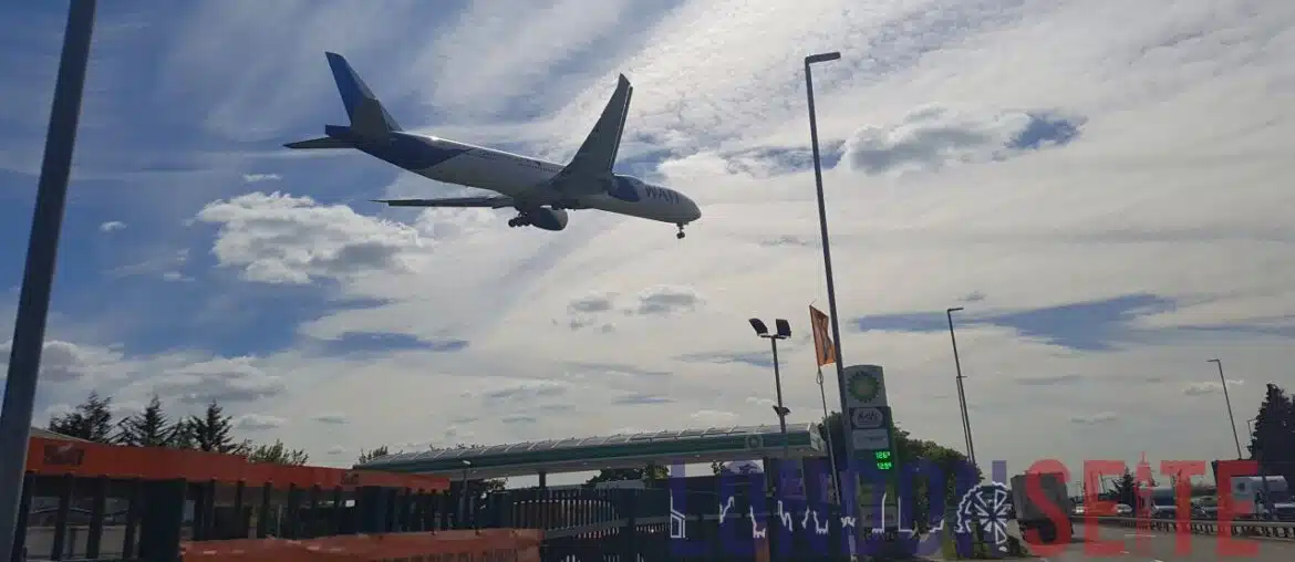 Plane Spotting Heathrow